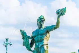 Estátua de Poseidon em Gotemburgo