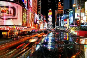 Milhares de luzes em Times Square