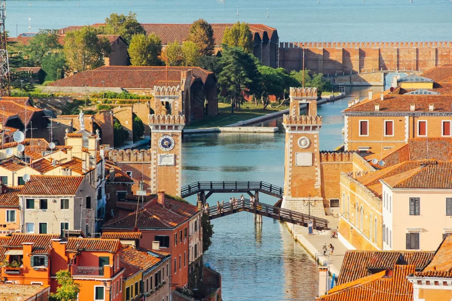 Estaleiros navais venezianos