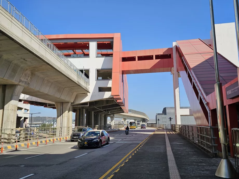 Monorail stations