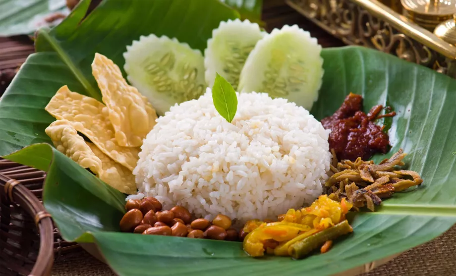 Cozinha indonésia - Nasi lemak