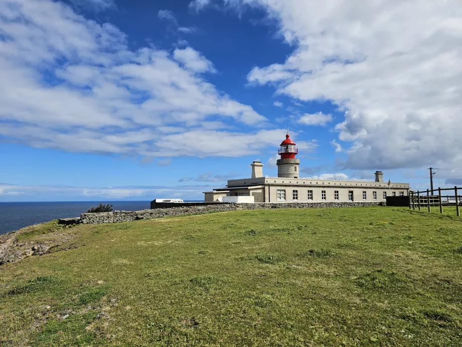 Farol para Albarnaz