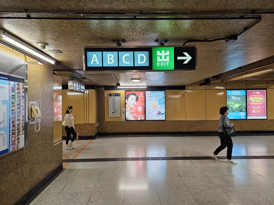 Marcação das saídas do metro