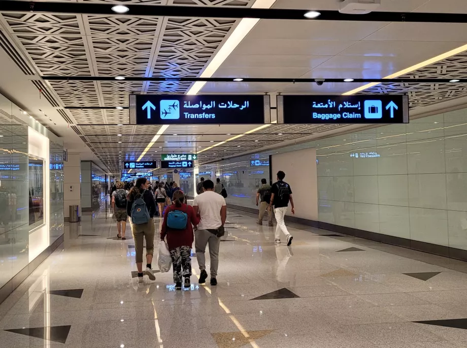 Sinais de mudança de direção, aeroporto de BKK