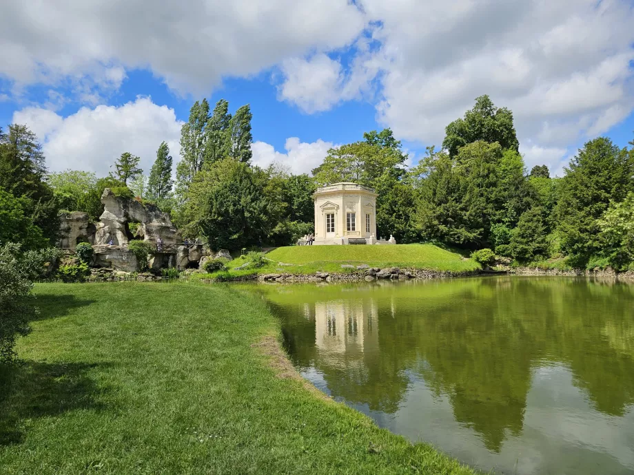 Jardins do Petit Trianon