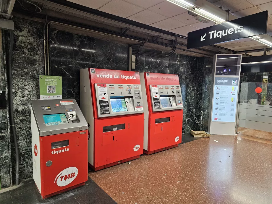 Máquinas de venda automática de bilhetes no metro