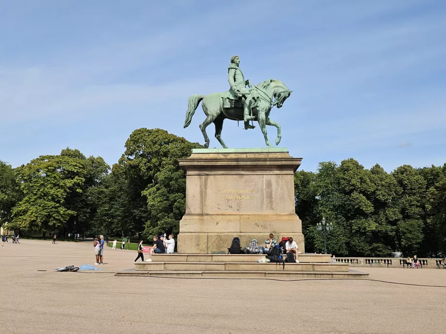 Estátua equestre de Carl Johann