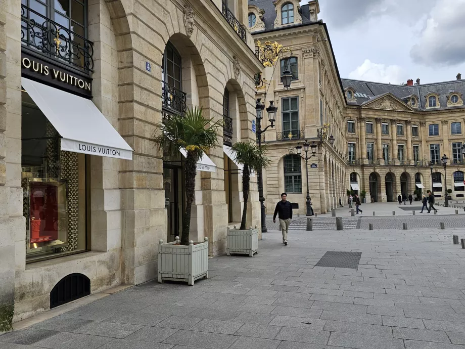 Lojas de luxo na Place-Vendôme