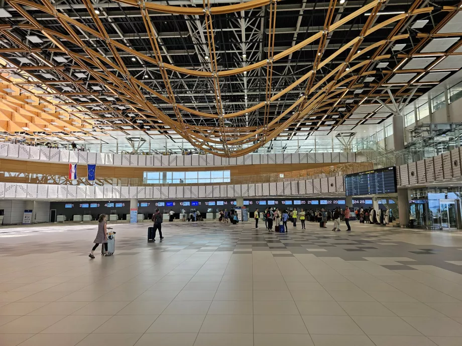 Balcões de check-in, aeroporto de Split