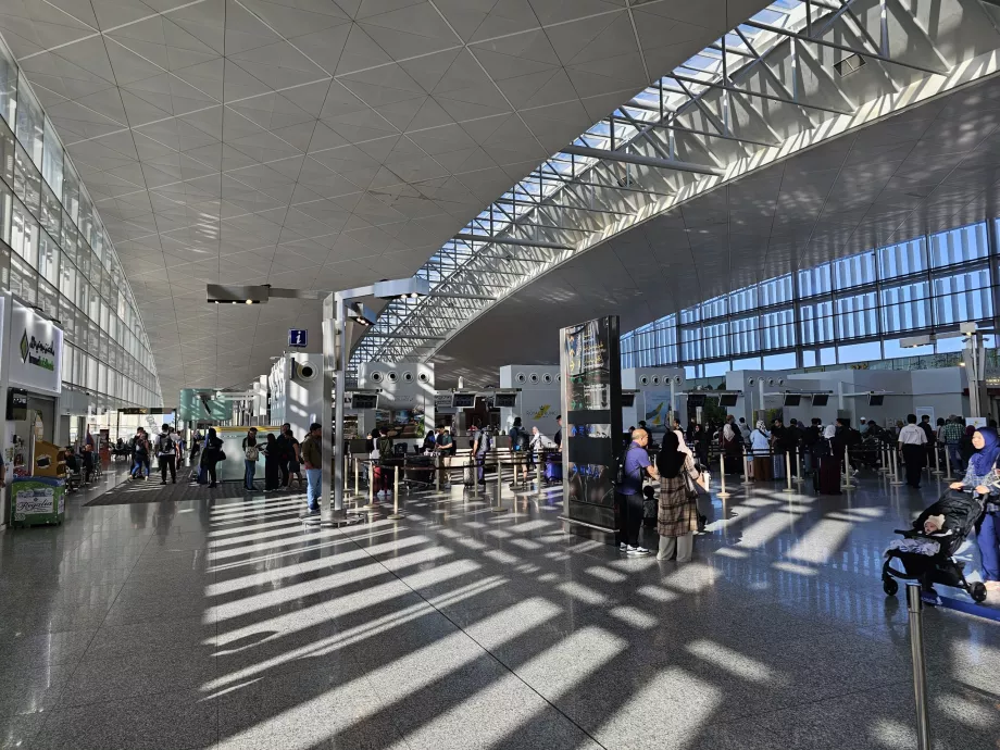 Terminal de partidas, Aeroporto do Brunei