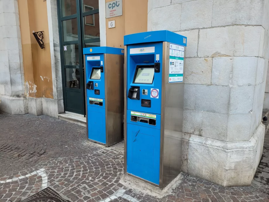 Bilhetes de autocarro para transportes públicos