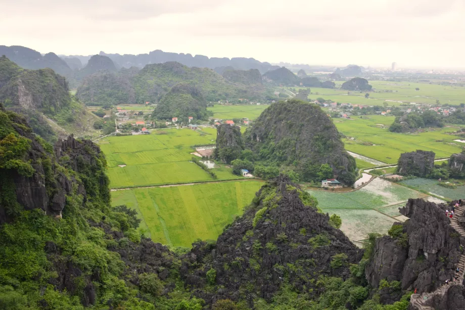 Zona cársica de Ninh Binh, Vietname