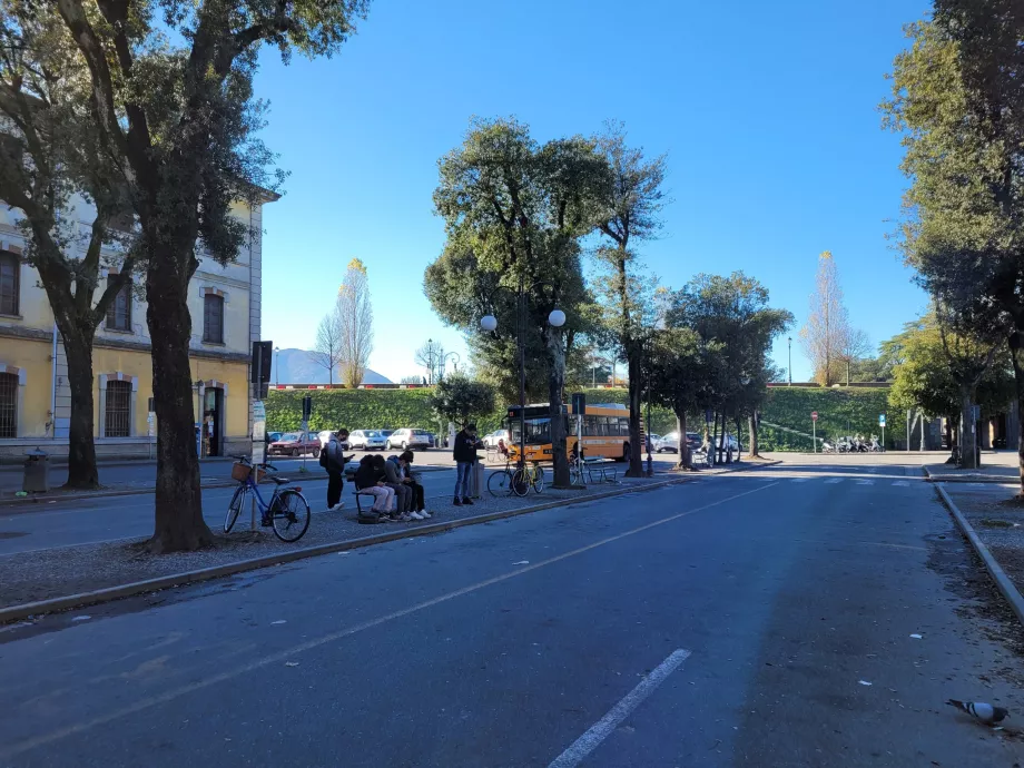 Estação de autocarros de Lucca