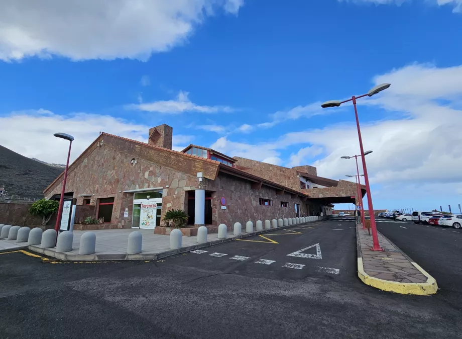 chegada pelo aeroporto El Hierro