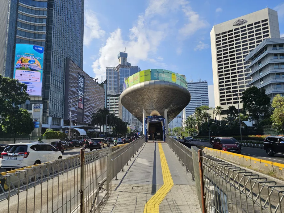 Estação de autocarros TransJakarta