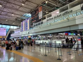 Terminal 3, departure section
