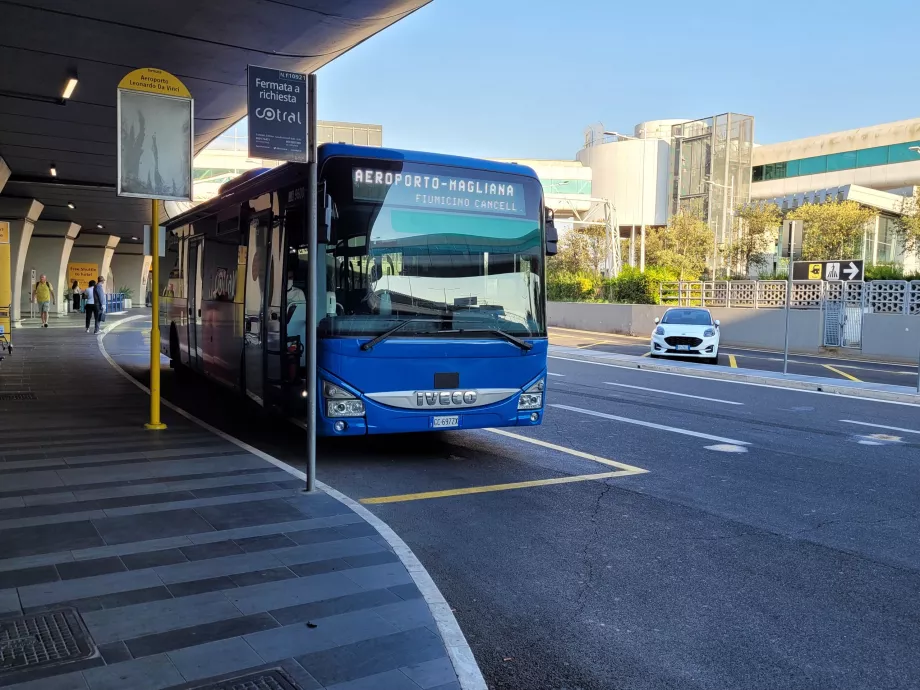 Paragem de autocarro de Cotral