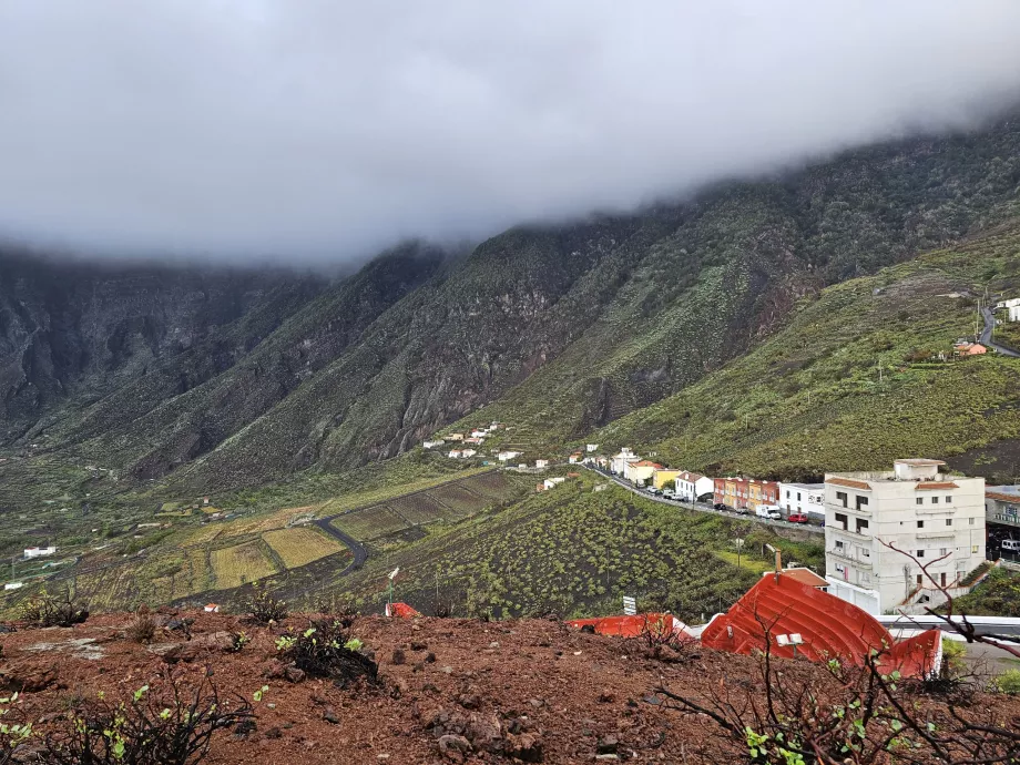 Vista da torre sineira