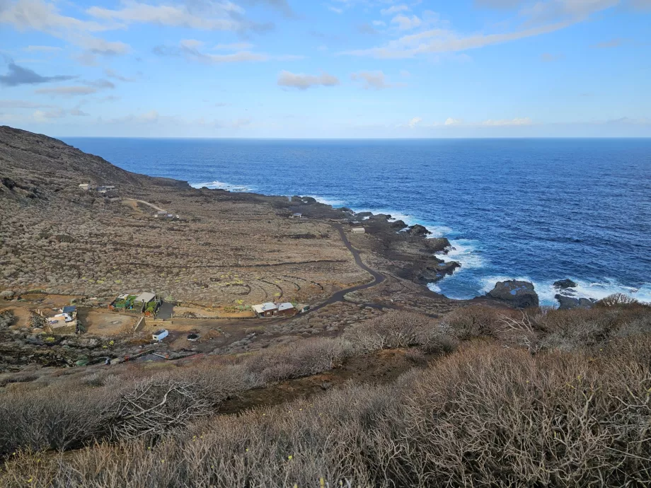 Paisagem em redor de Charco Manso