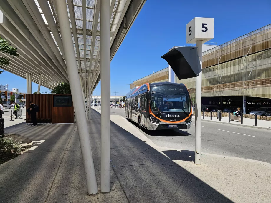 Direção do autocarro Estação de Vitrolles