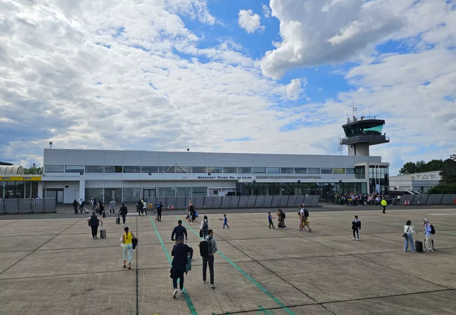 chegada pelo aeroporto Tours