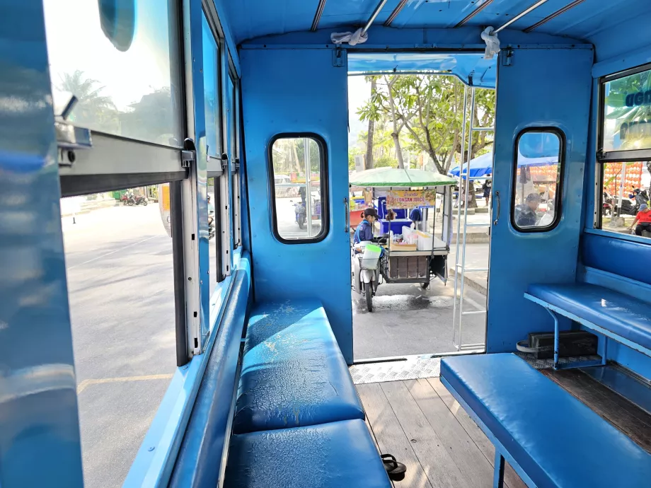 Autocarro azul de Patong