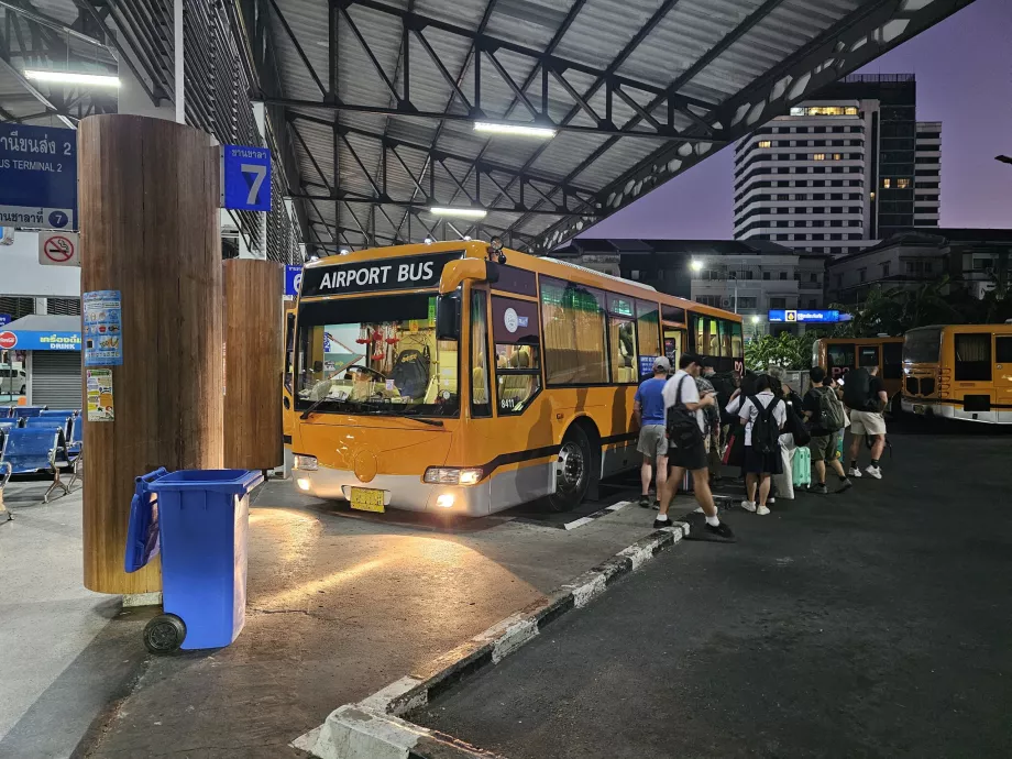 Autocarro do aeroporto de Phuket