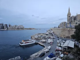 Doca do ferry Valletta - Sliema