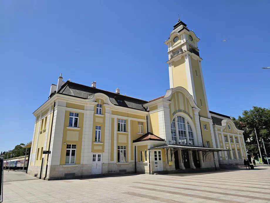 Estação Ferroviária de Burgas