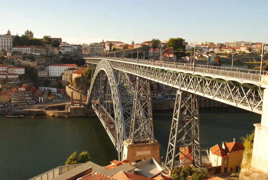 Vista geral da ponte