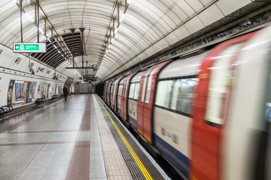 Estações de metro de Londres