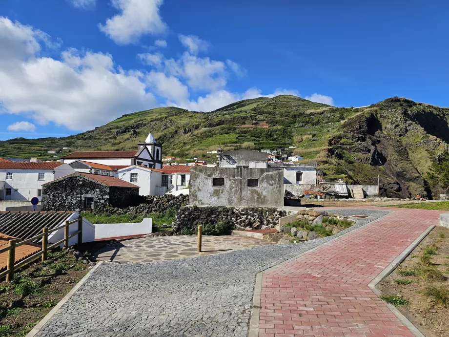 Vila do Corvo